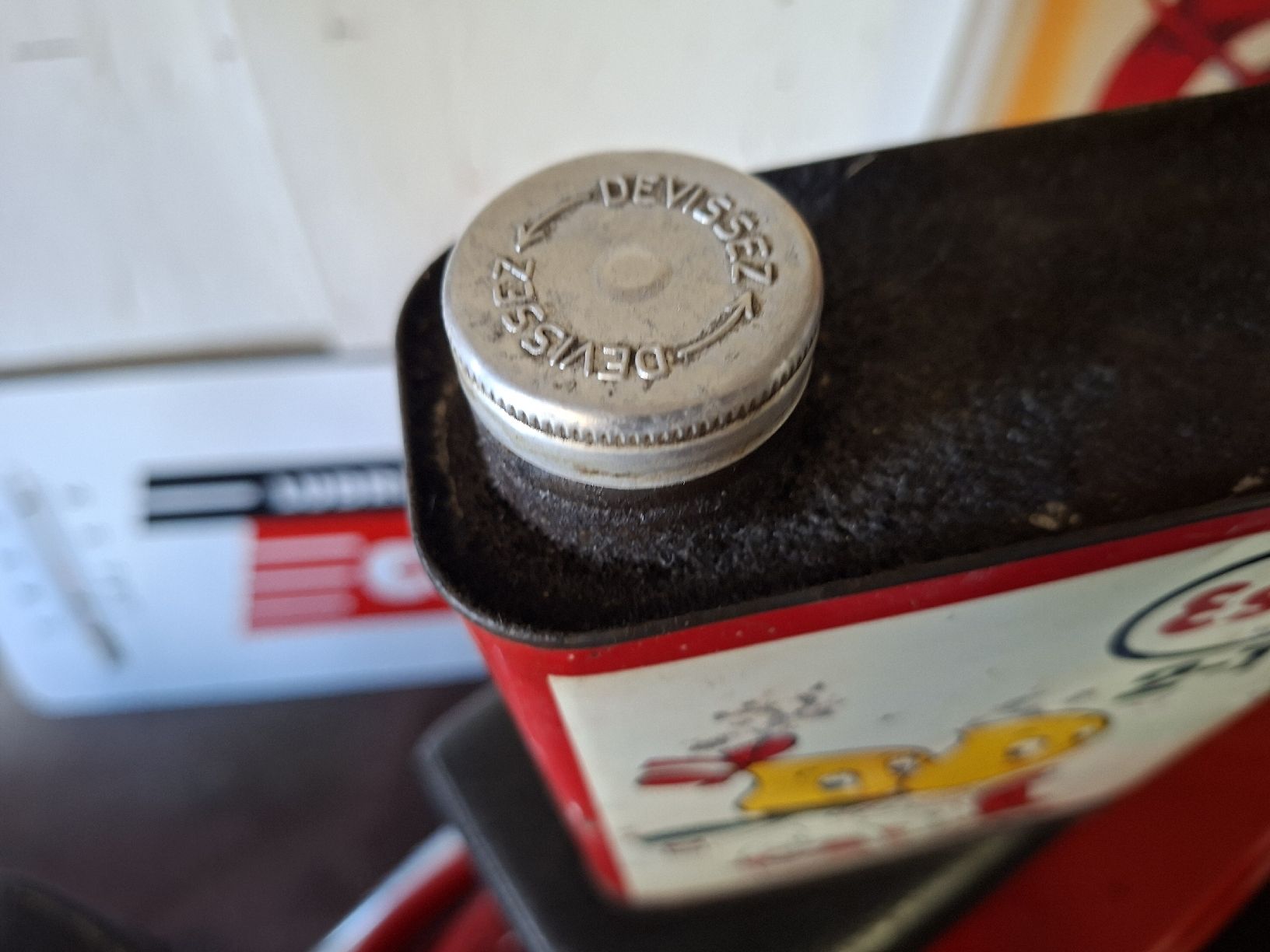 Accessori per altri veicoli: esso Vespa collector  scooter rare shell castrol oldtimer – Usato da lausanne venduto da Nicolier0 5