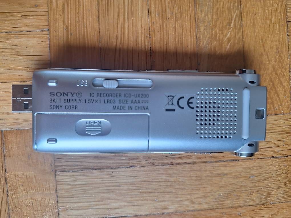 Aufnahmegeräte: Sony Audio Aufnahmegerät – Gebraucht aus Zürich von Blue_44 2