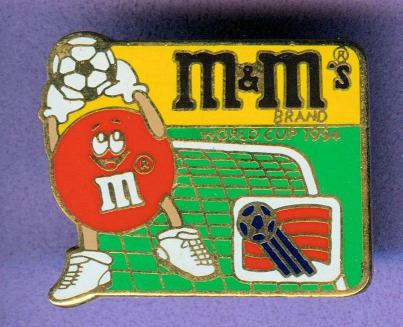 Placchette & Badge: m & m   World Cup USA '94 – Usato da Winterthur venduto da Sammleroase