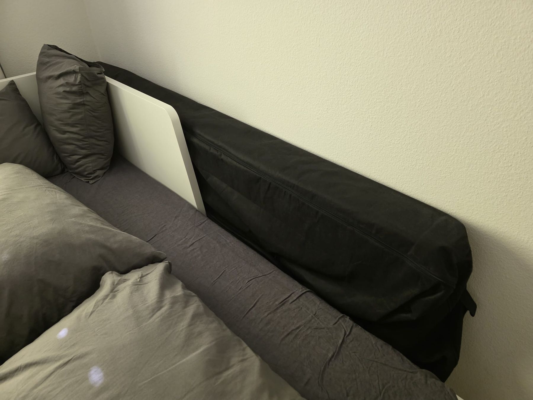 Ikea Letti: Ikea day bed Flekke with 2 mattresses – Nuovo (secondo la descrizione) da Dietikon venduto da sar_vsq9 7
