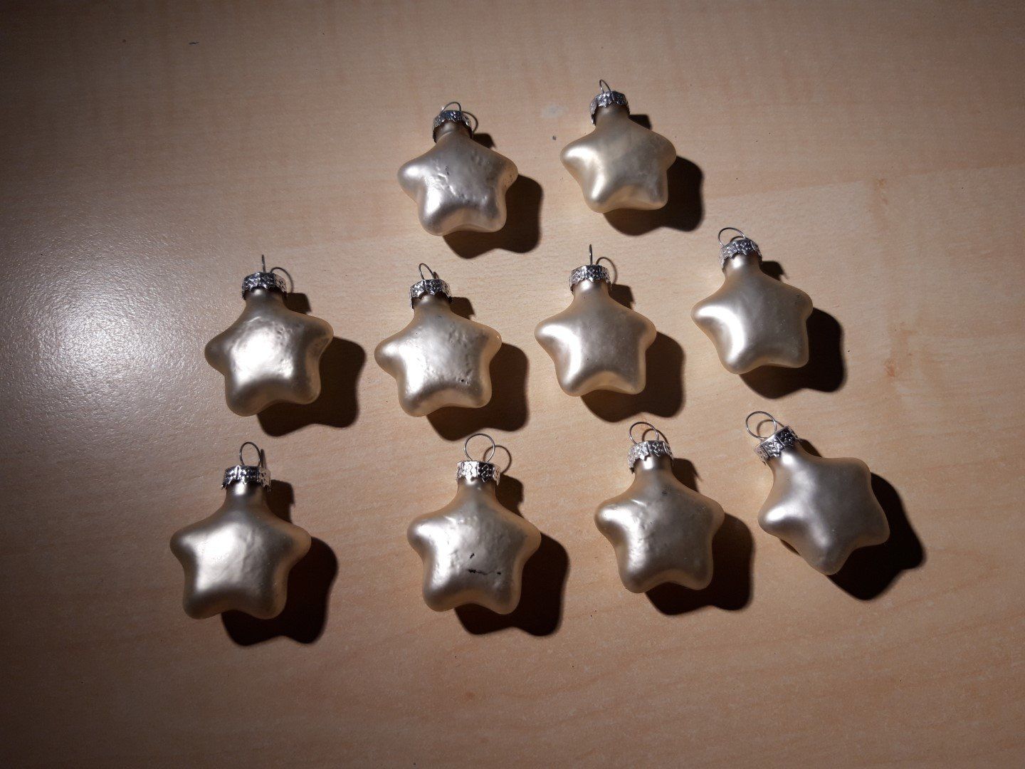 Alle Dekorationen: Goldene Weihnachtssterne – Gebraucht aus Egliswil von Cracky81 2