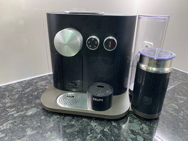 Nespresso expert hotsell milk krups