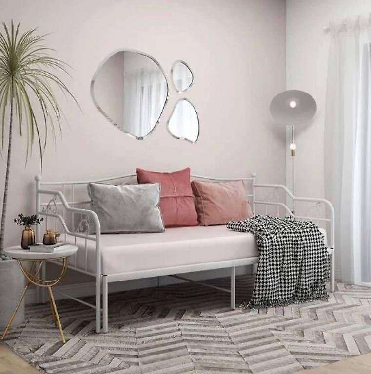 Divani: Metall Sofa, wie neu – Usato da Niederuzwil venduto da Aurora_88