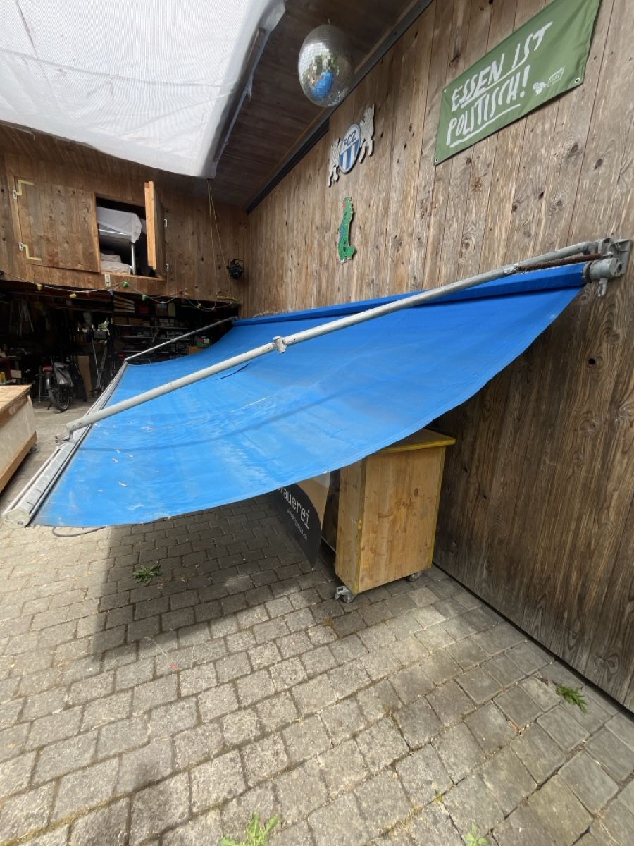 Markisen: Sonnenstore antik – Gebraucht aus Embrach von Siht9525 3