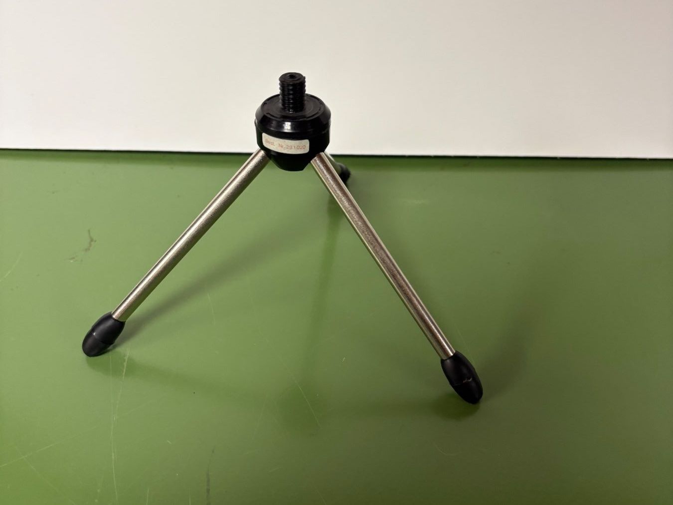 Treppiedi & Teste: Mini Tischstativ/Kamerastativ – Usato da Weite venduto da FTW-AG