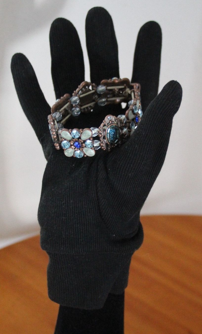 Bracciali & Braccialetti: Armband mit Verschluss aber auch elastischem Band – Usato da Locarno venduto da madame-tus-sauds 6