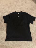 schwarzes Nike T-shirt Grösse M