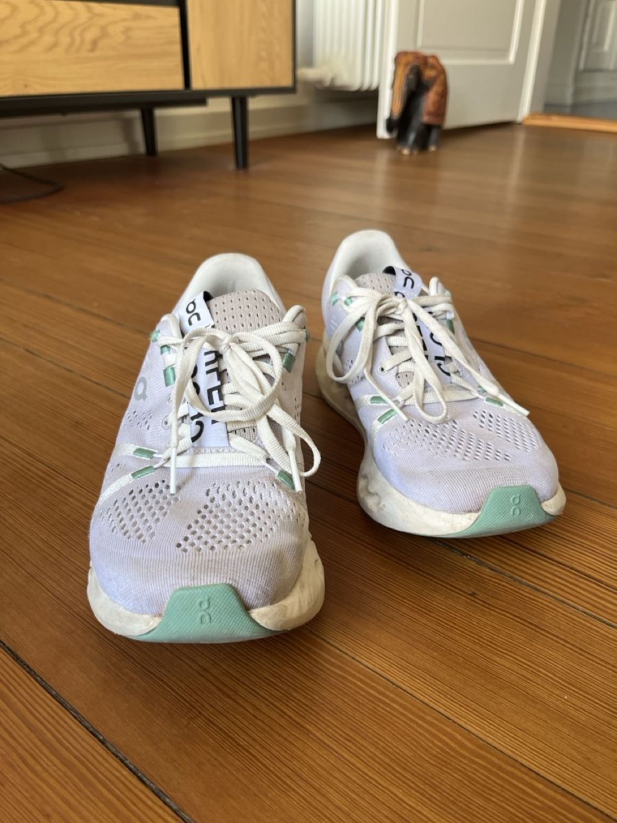 On Scarpe da uomo: On Cloud Schuhe – Usato da Baden venduto da Ella_M 3