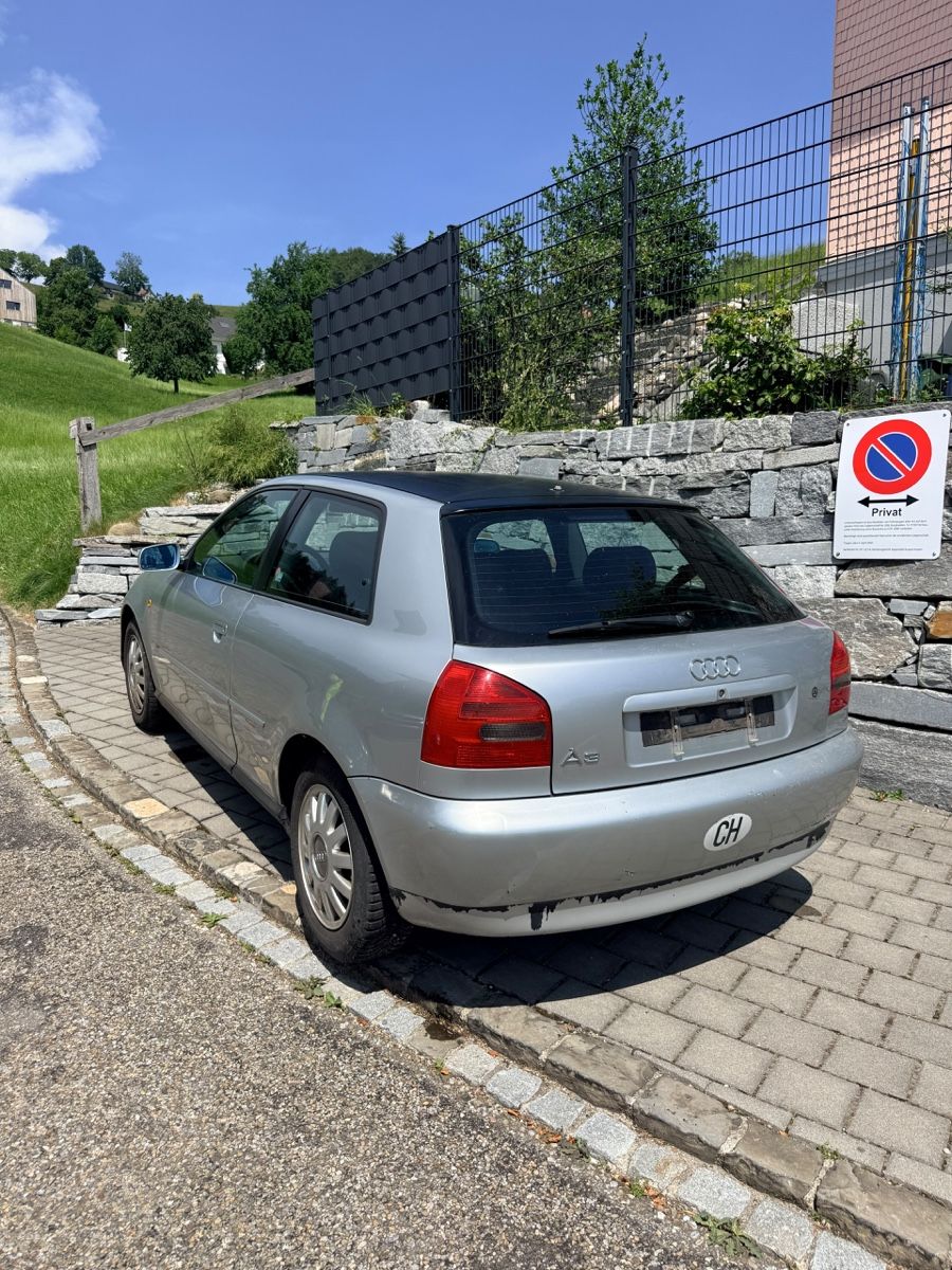 Audi Automobili: Audi A3 Automatik  – Usato da Herisau venduto da sup_m2sp 4