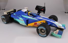 RC Modell Sauber F1 Rennauto (Sauber 2002) AKKU defekt!