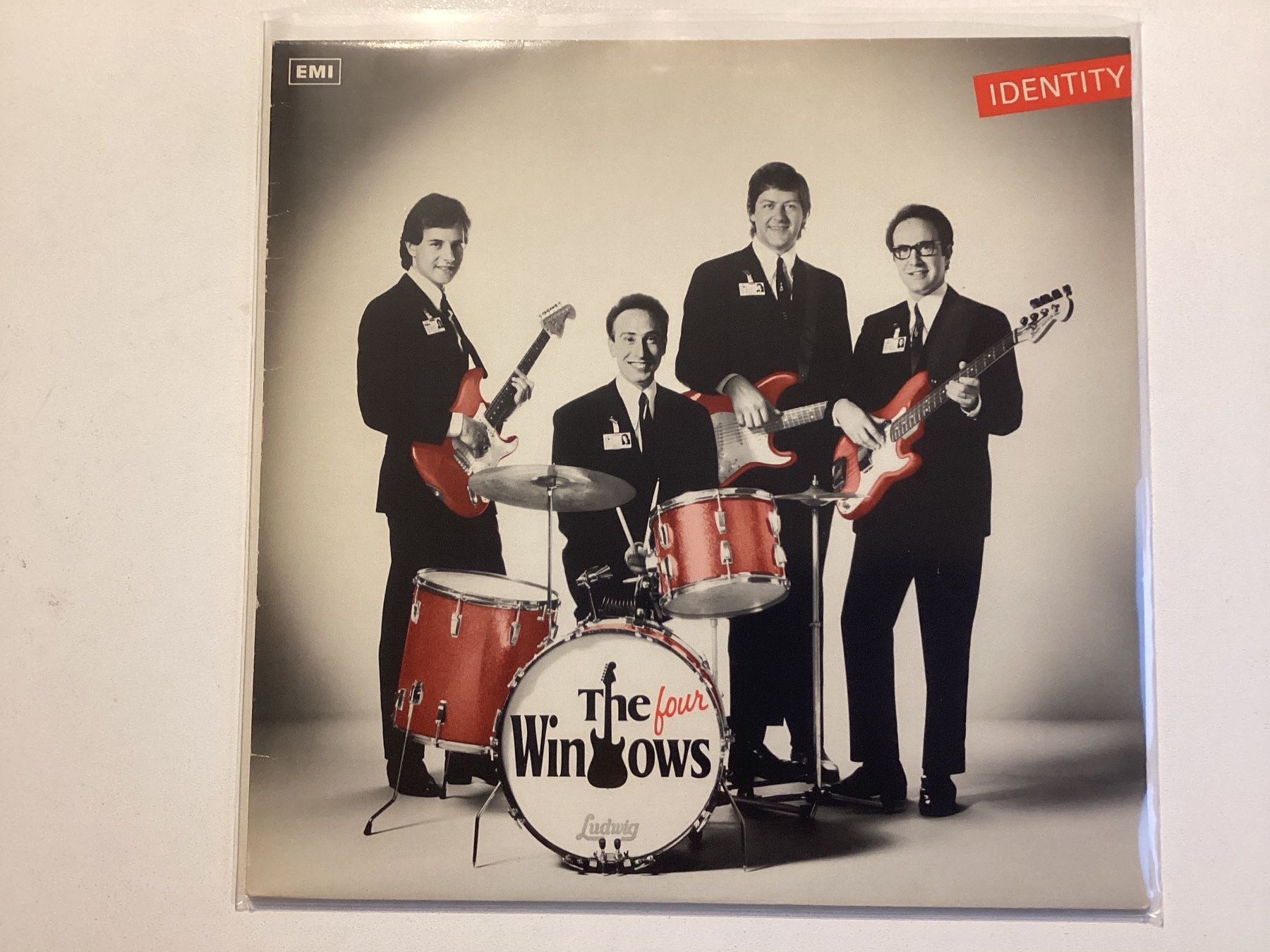 Dischi in vinile: The Four Windows LP - Identity – Usato da Gutenswil venduto da Hamzian