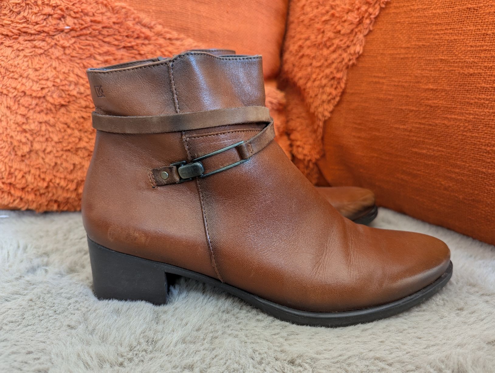 Scarpe da donna: bottines Dorking 38 – Usato da Montreux venduto da dem_gyt9 3