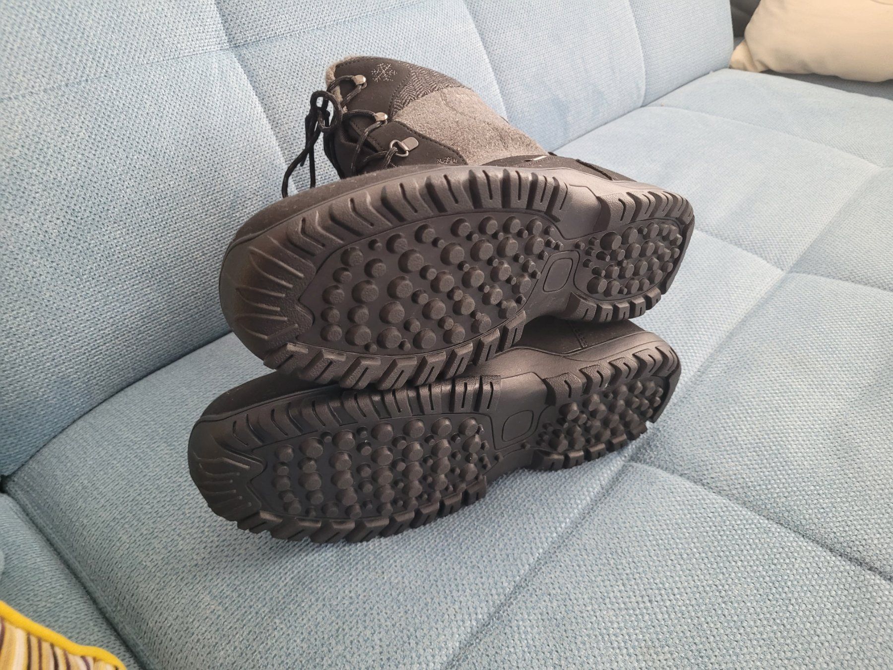 Scarpe da donna: Winterstiefel – Nuovo (secondo la descrizione) da Sevelen venduto da Motchi 3