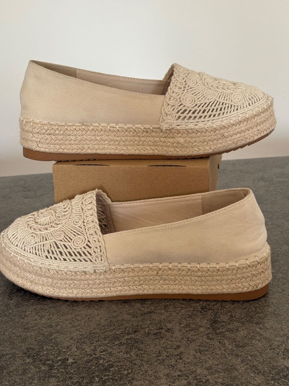 Scarpe da donna: OXMOX Sommerschuhe gr39,5 – Nuovo (secondo la descrizione) da Niederbipp venduto da fashionfuchs 4