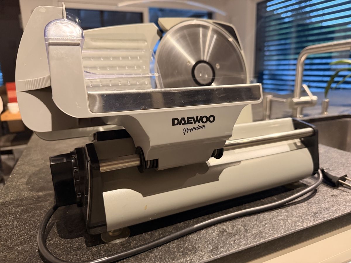 Daewoo Elettrodomestici da cucina: DAEWOO Premium Tranchiermaschine – Usato da Balterswil venduto da new_one-123 1