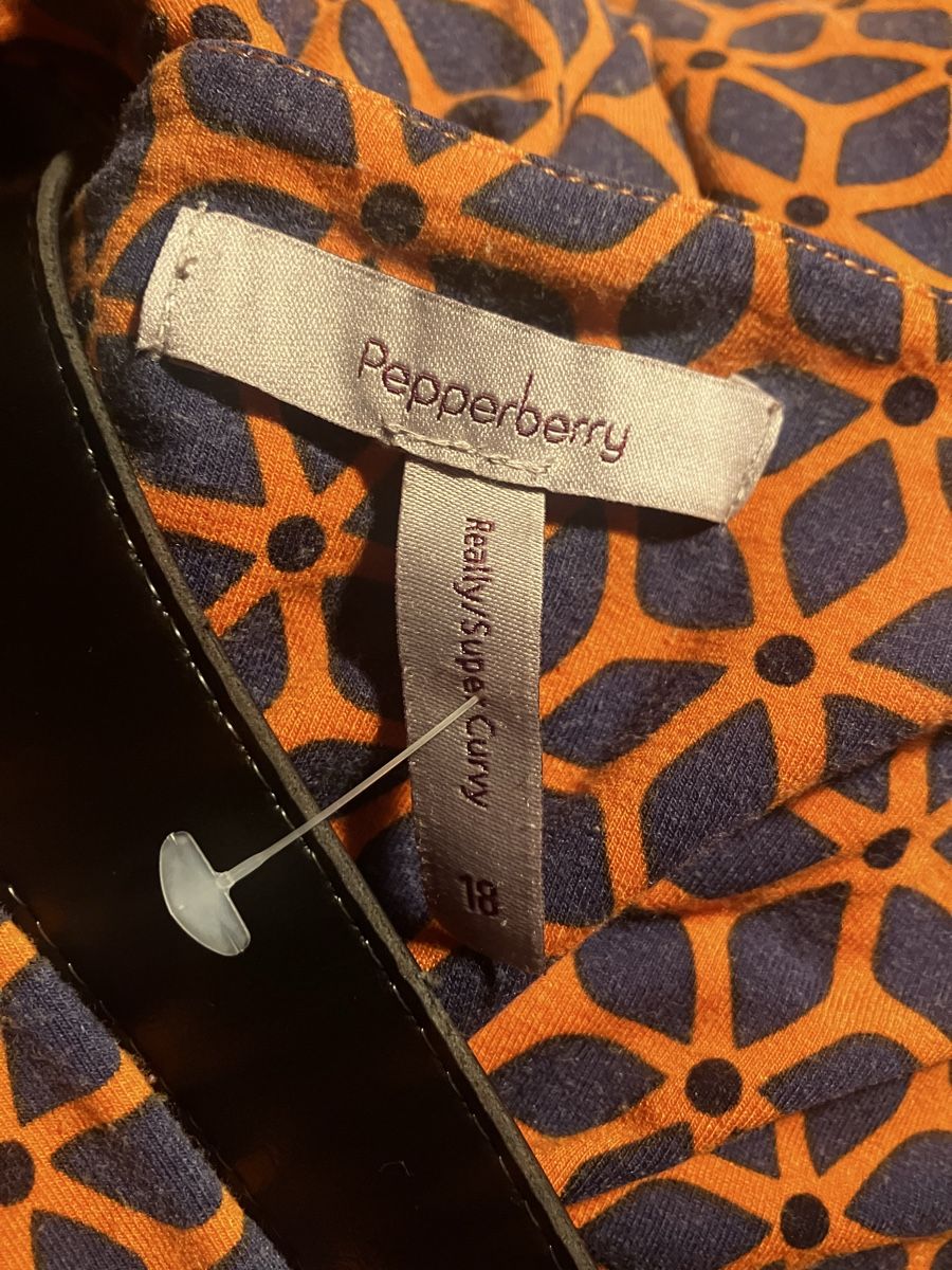 Robes: Kleid – D'occasion à Basel par eclipse012 2