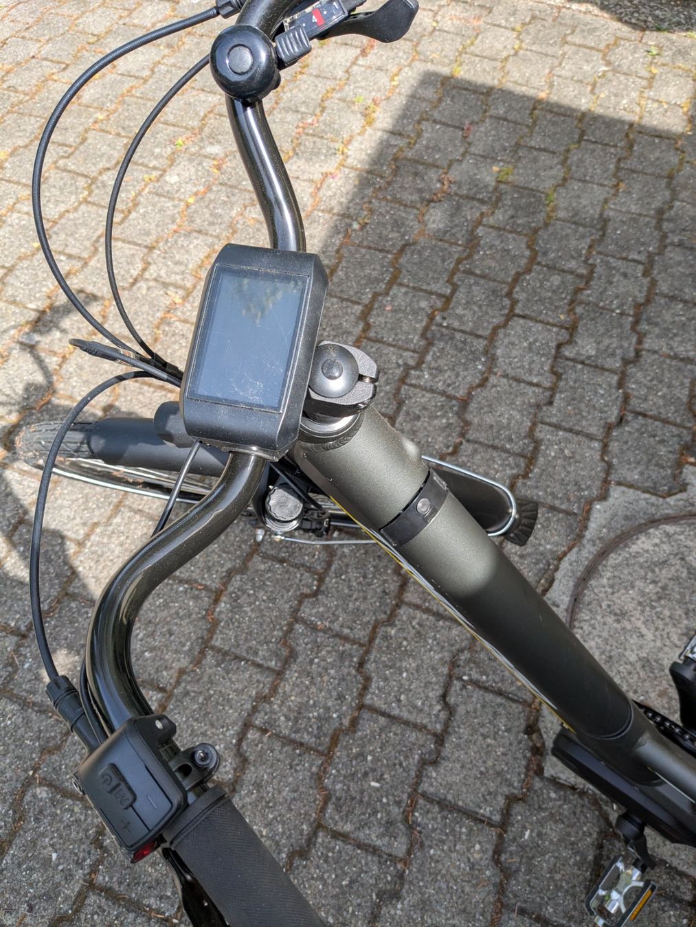 Trelago Biciclette: e-bike Trelago Dinal 28" – Usato da Basel venduto da 200sxfoto 1