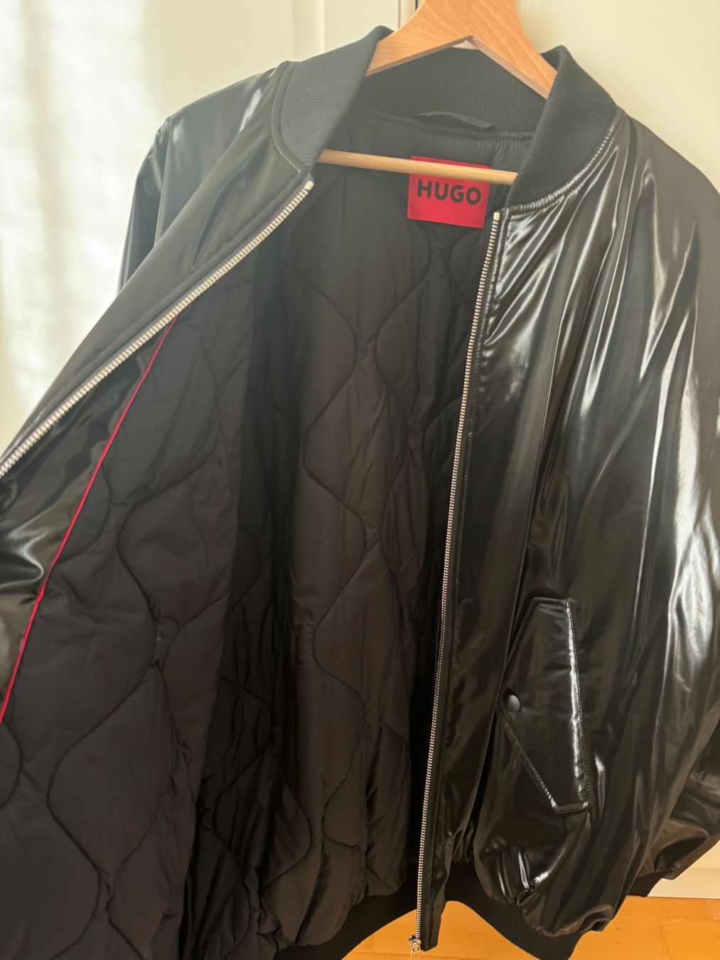 Hugo Boss Giacche: Neue Bomberjacke HUGO BOSS Gr.S! – Nuovo (secondo la descrizione) da Thalwil venduto da Iconicfashion 3