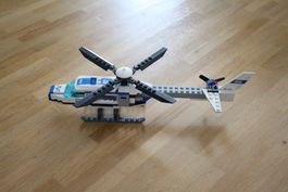 Lego Polizei Helikopter 7741 Eigenbau