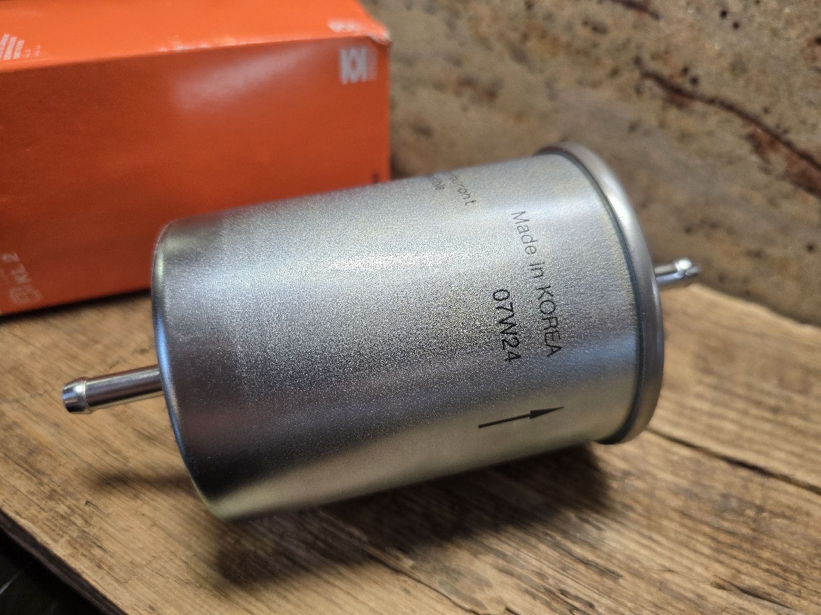 Tutti pezzi di ricambio auto: MAHLE KL 2 Kraftstofffilter neu – Usato da Walkringen venduto da Vanuca 3