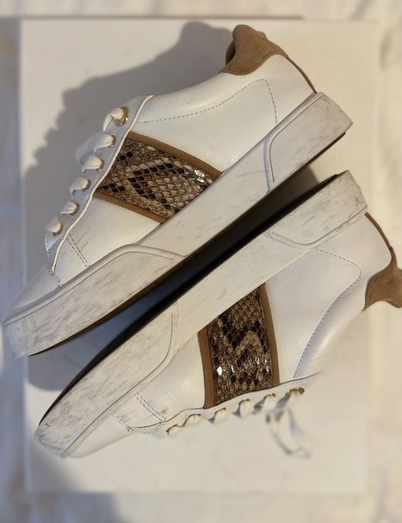 Scarpe da donna: Baskets Dunes blanches et beiges / crocodiles – Usato da Chêne-Bougeries venduto da sor_9rzp 2