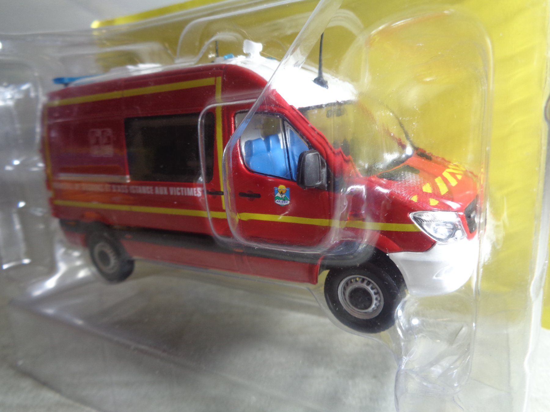 Mercedes-Benz Modellini d'auto: Hachette 1:43 Pompier Mercedes Sprinter – Nuovo e nell'imballaggio originale da Reconvilier venduto da rallycar 2