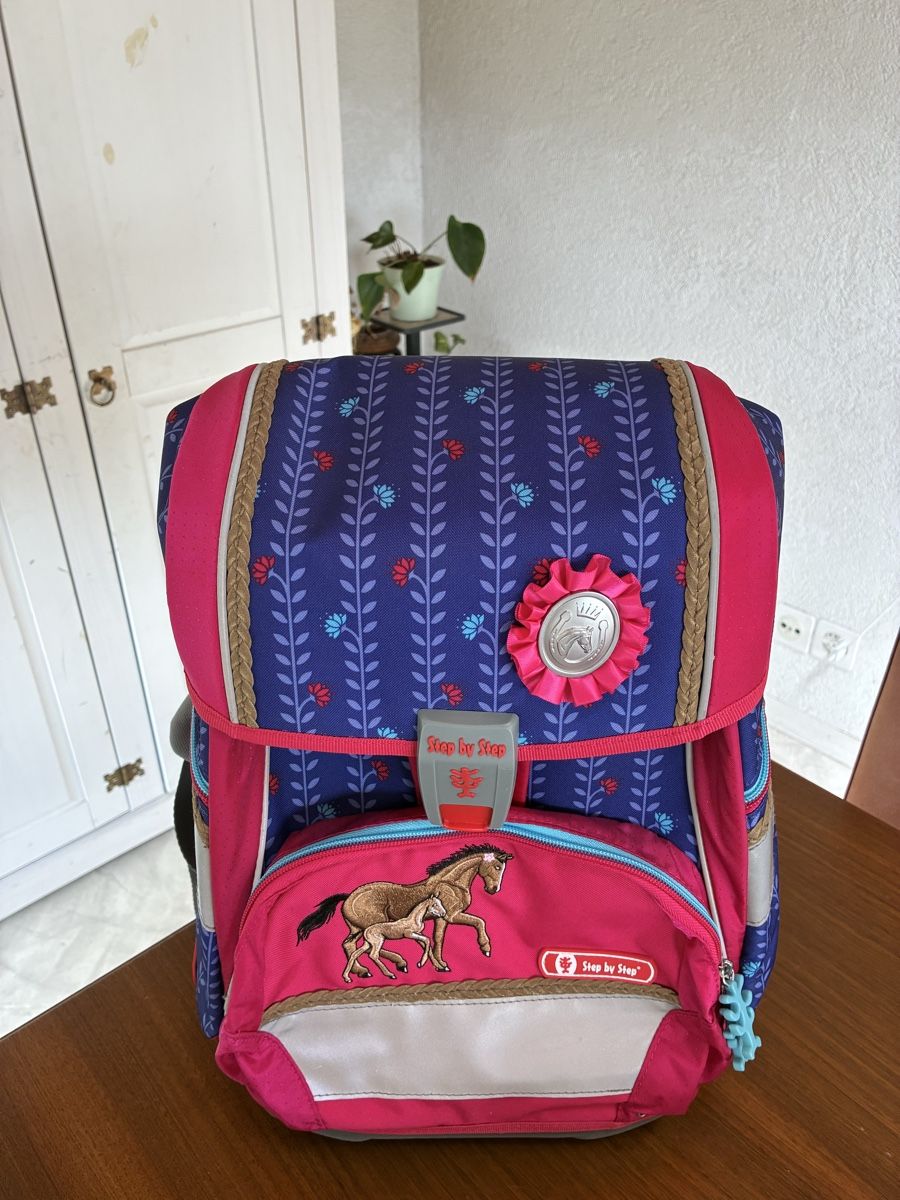 Step by Step Borse & Zaini: Schulthek Step by Step "Lucky Horses", neu – Nuovo (secondo la descrizione) da Widen venduto da Swiffylein