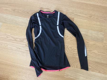 Damen running Shirt langarm schwarz Grösse XS guter Zustand