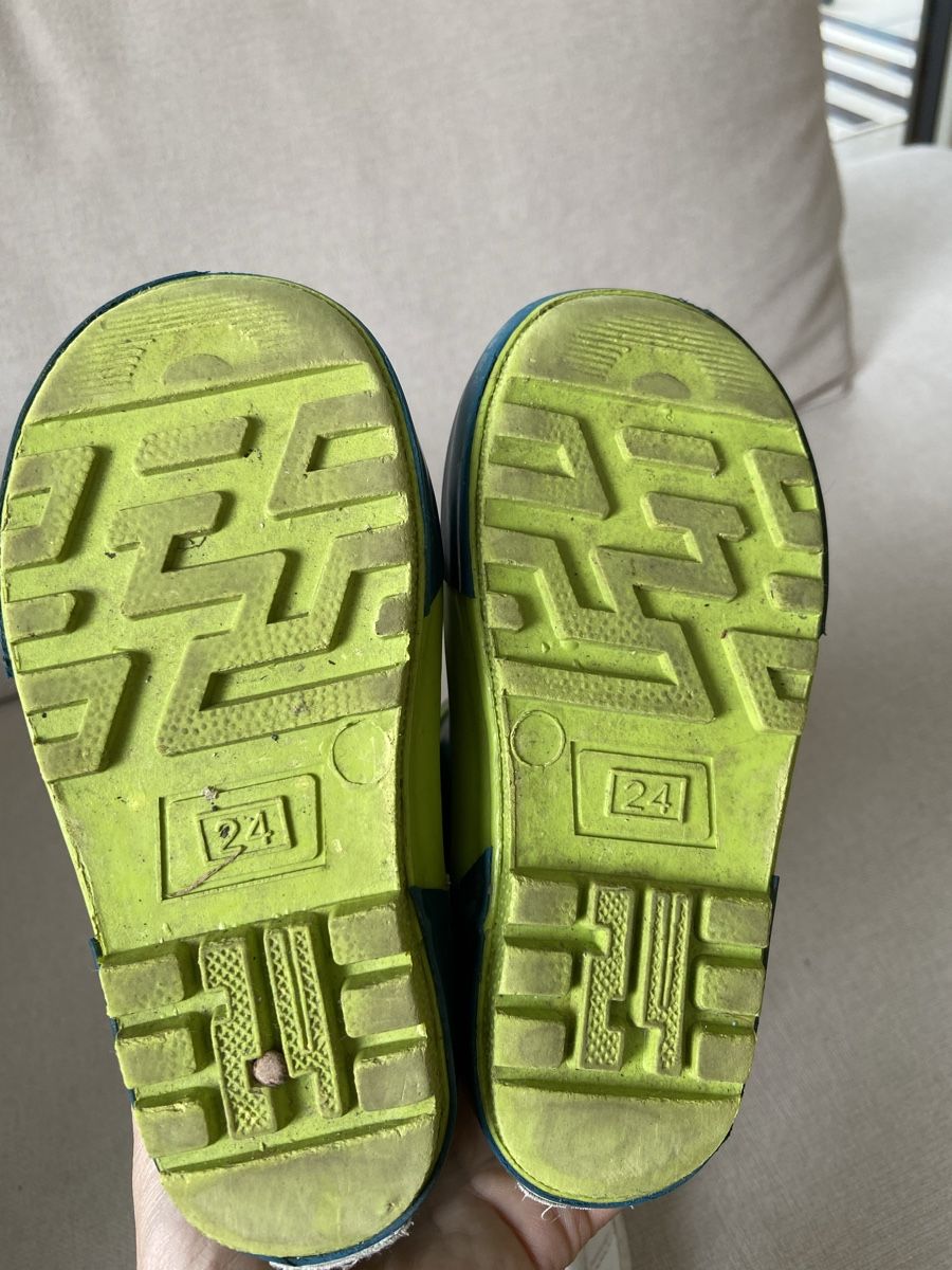 Schuhe für Jungen: Kinderschuhe – Gebraucht aus Brig von jch_rq8z 4