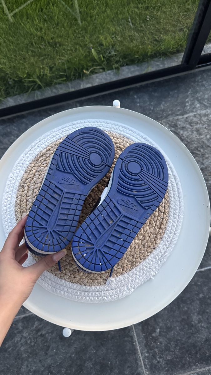 Jordan Herrenschuhe: Air Jordan 1 Low Royale Toe – Neu (gemäss Beschreibung) aus Speicherschwendi von sen_r6wk 4