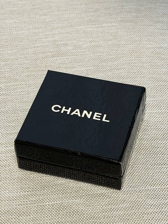Spille & Fermagli: Chanel Brosche CC – Usato da Dübendorf venduto da malina7797 4