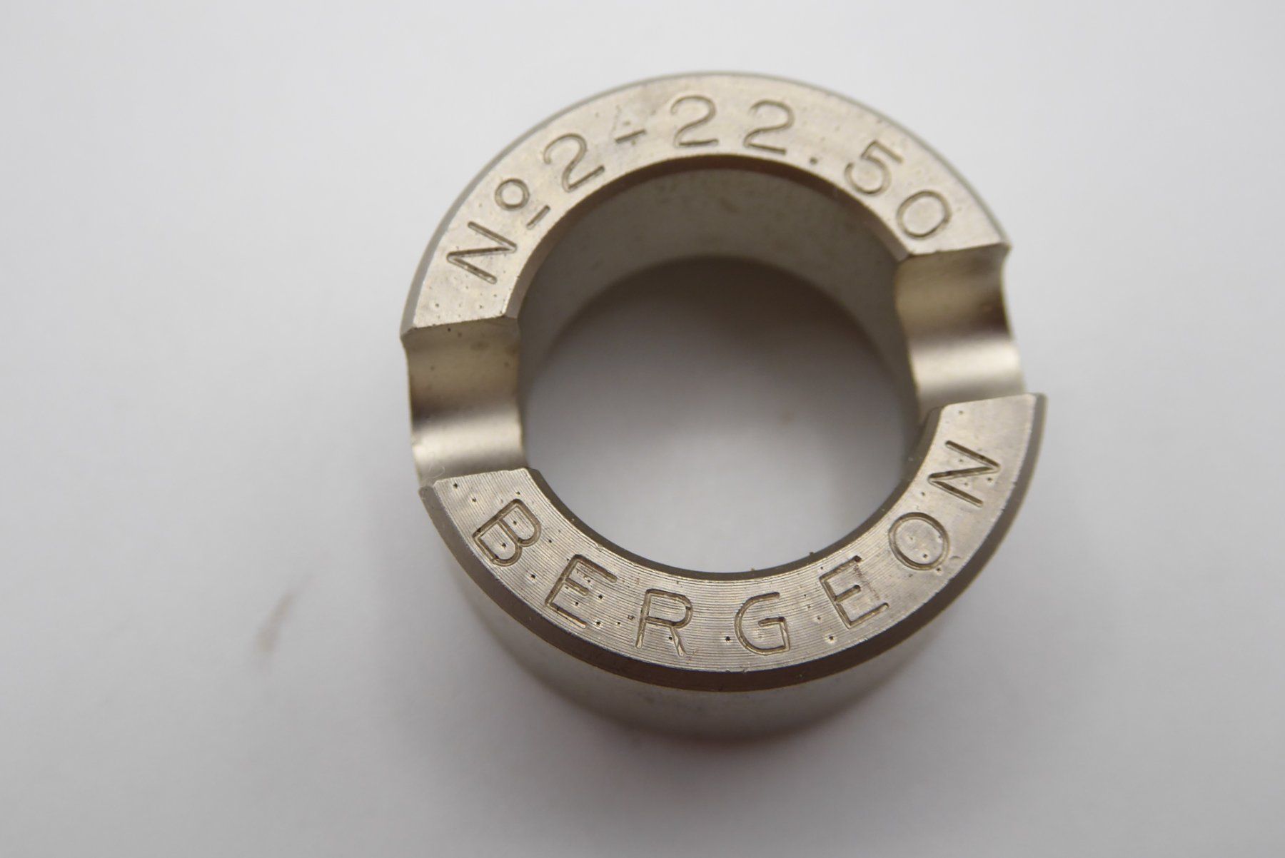 Bergeon Tutti gli attrezzi: Bergeon watches case back remover Nº2 - 22.50 – Nuovo (secondo la descrizione) da Geneve venduto da adr_xk6n 1