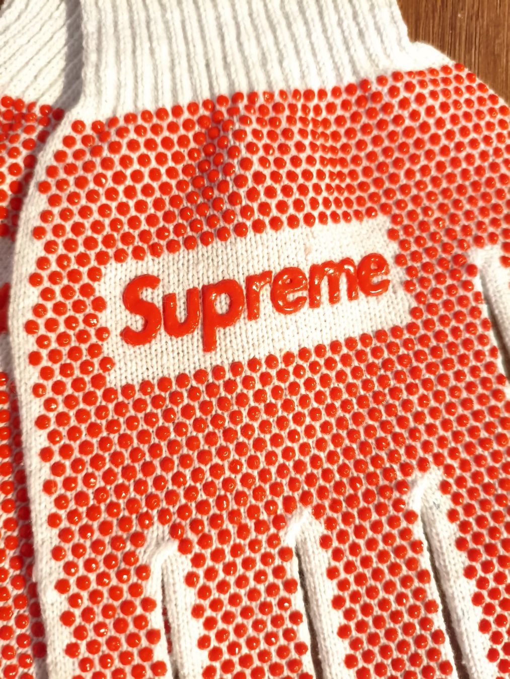Supreme Handschuhe & Handstulpen: Supreme gloves – Neu und originalverpackt aus Zürich von gds90 3