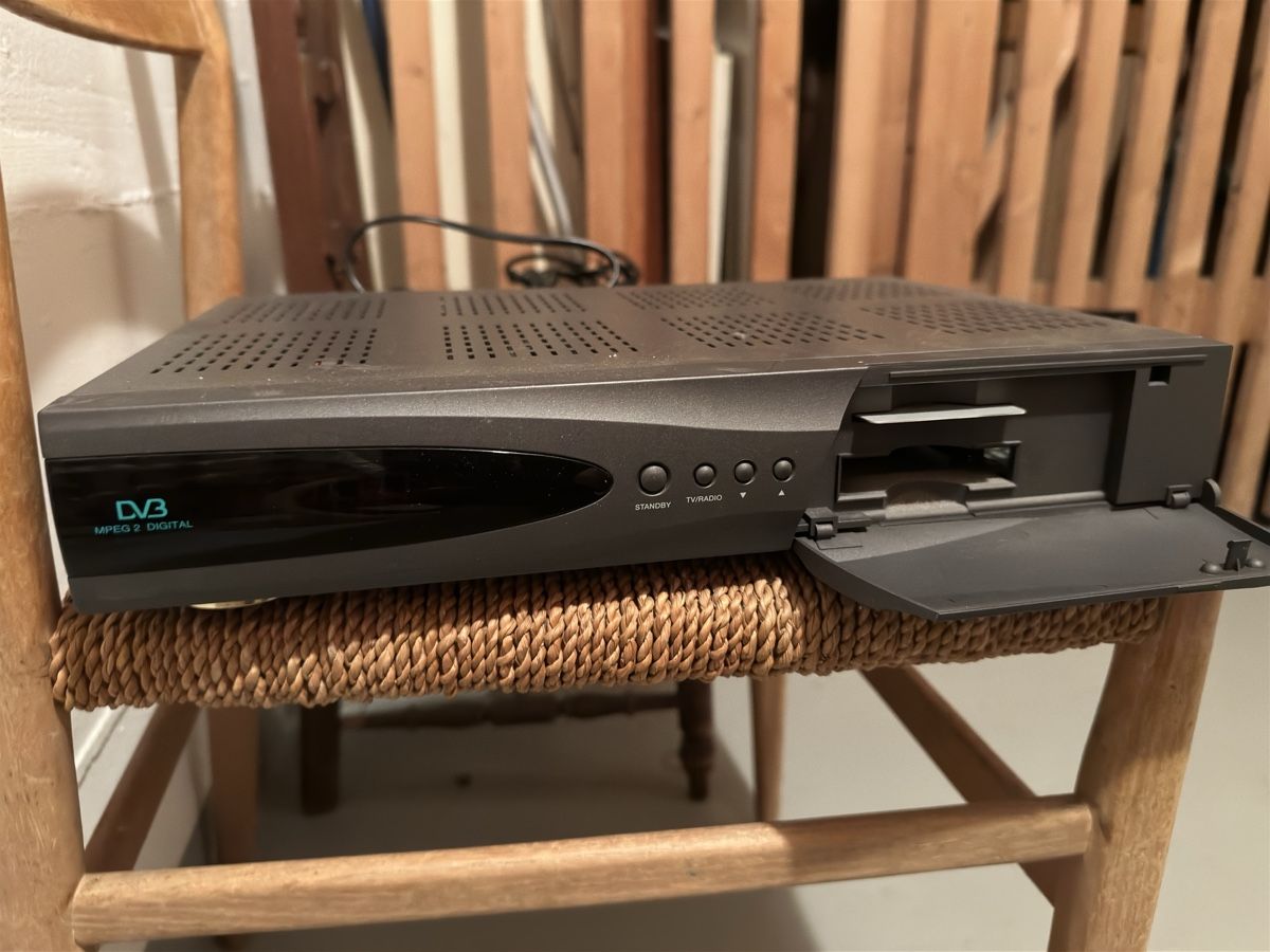 Humax Receiver: Humax Digital Receiver IRCI-5400Z – Gebraucht aus Dübendorf von Logi5 3