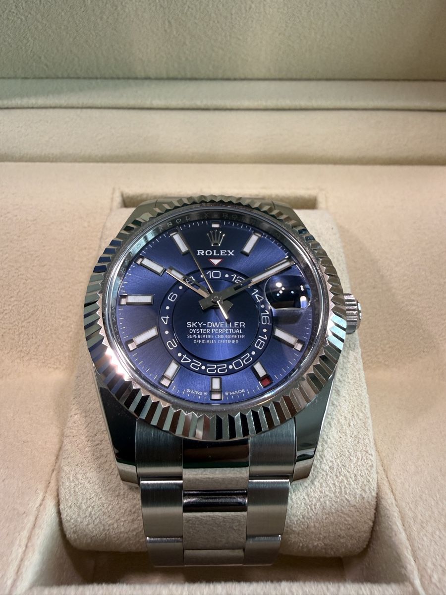 Rolex Orologi: Rolex Sky-Dweller Blau - Fullset - Top Zustand – Usato da Niederbipp venduto da Macho78 2