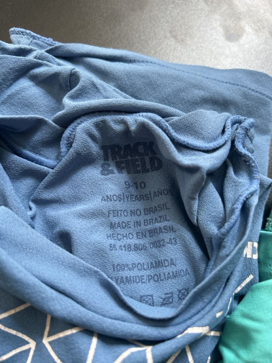 Camicie, T-shirt & Polo: Tee-shirts 9-10 ans Track & Field UV TECH vert bleu – Usato da Lausanne venduto da non_ptb6 1