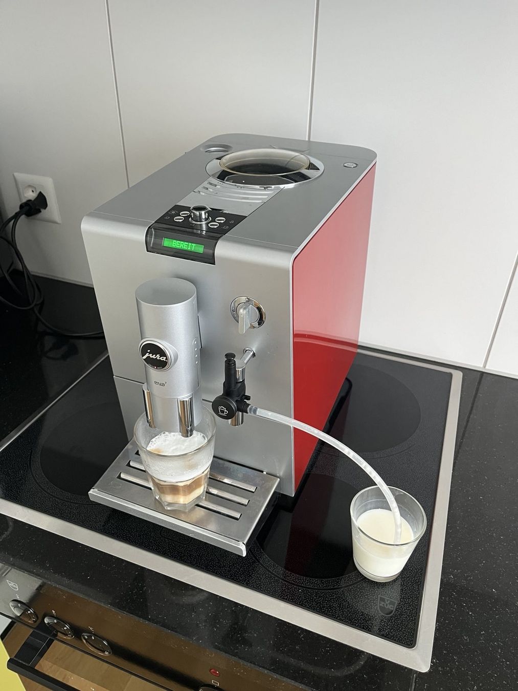 Jura Kaffeemaschinen & Espressomaschinen: Jura Ena 7 – Gebraucht aus Elgg von  1