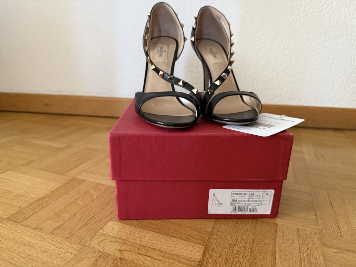 Valentino Scarpe da donna: Valentino Garavani  Sandale – Usato da Lachen SZ venduto da mima41 3