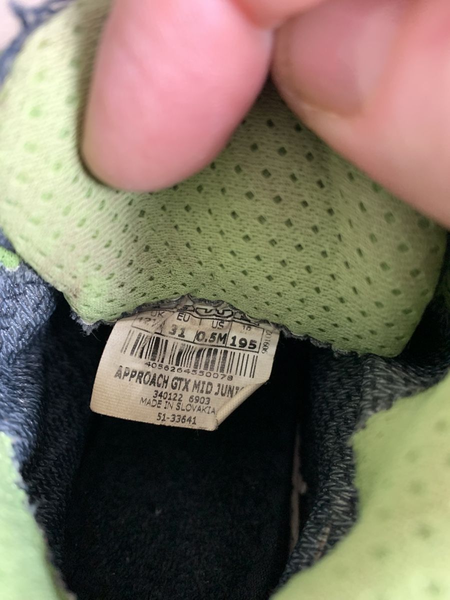 Lowa Scarpe per ragazzi: Lowa Wanderschuhe Kinder, Gr. 31 mit Goretex – Usato da Rudolfstetten venduto da Joyw 4