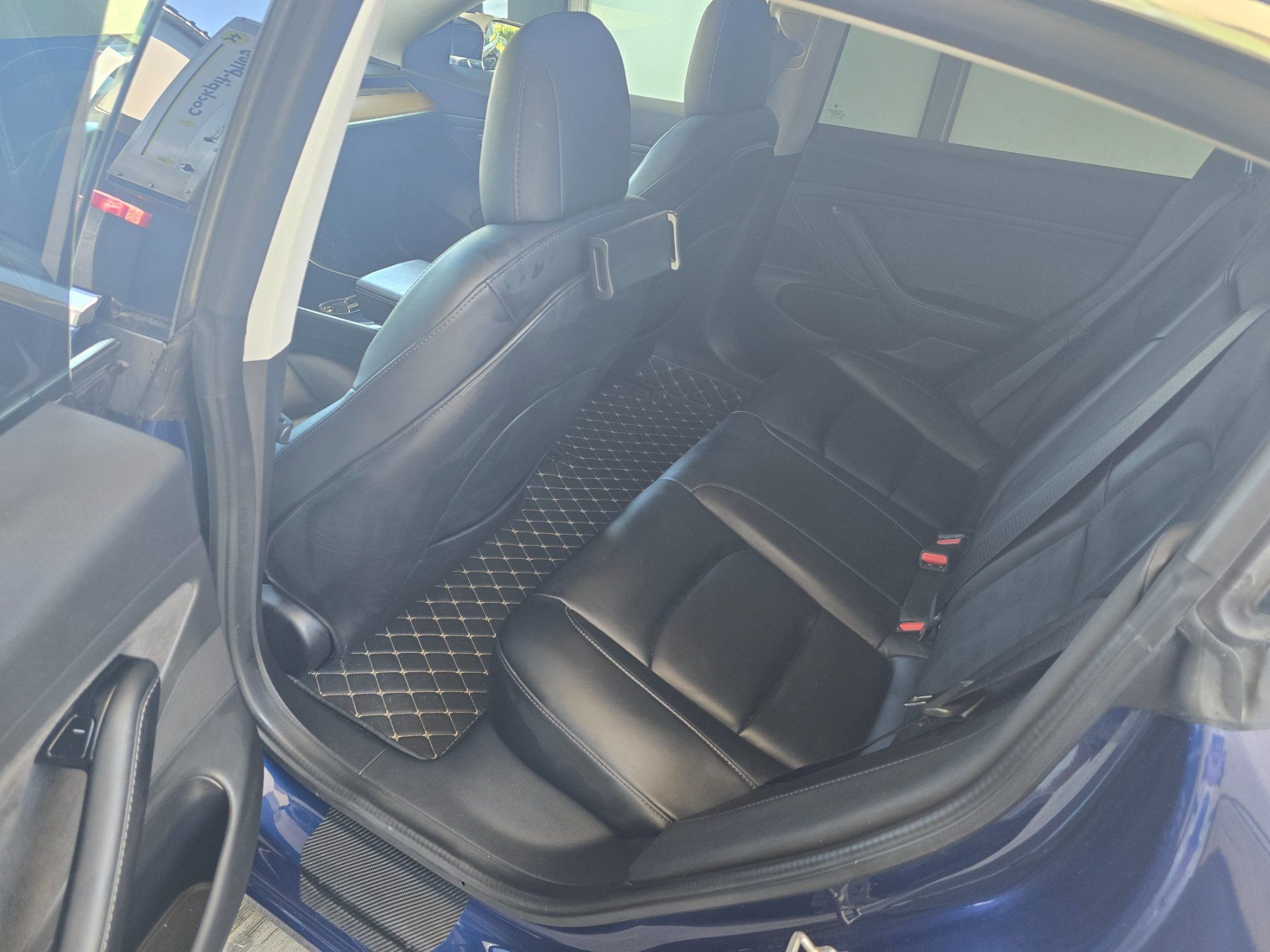 Tesla Automobili: Tesla Model 3 Dual Motor Performance frisch ab Mfk – Usato da Schöftland venduto da dav_99pv 3
