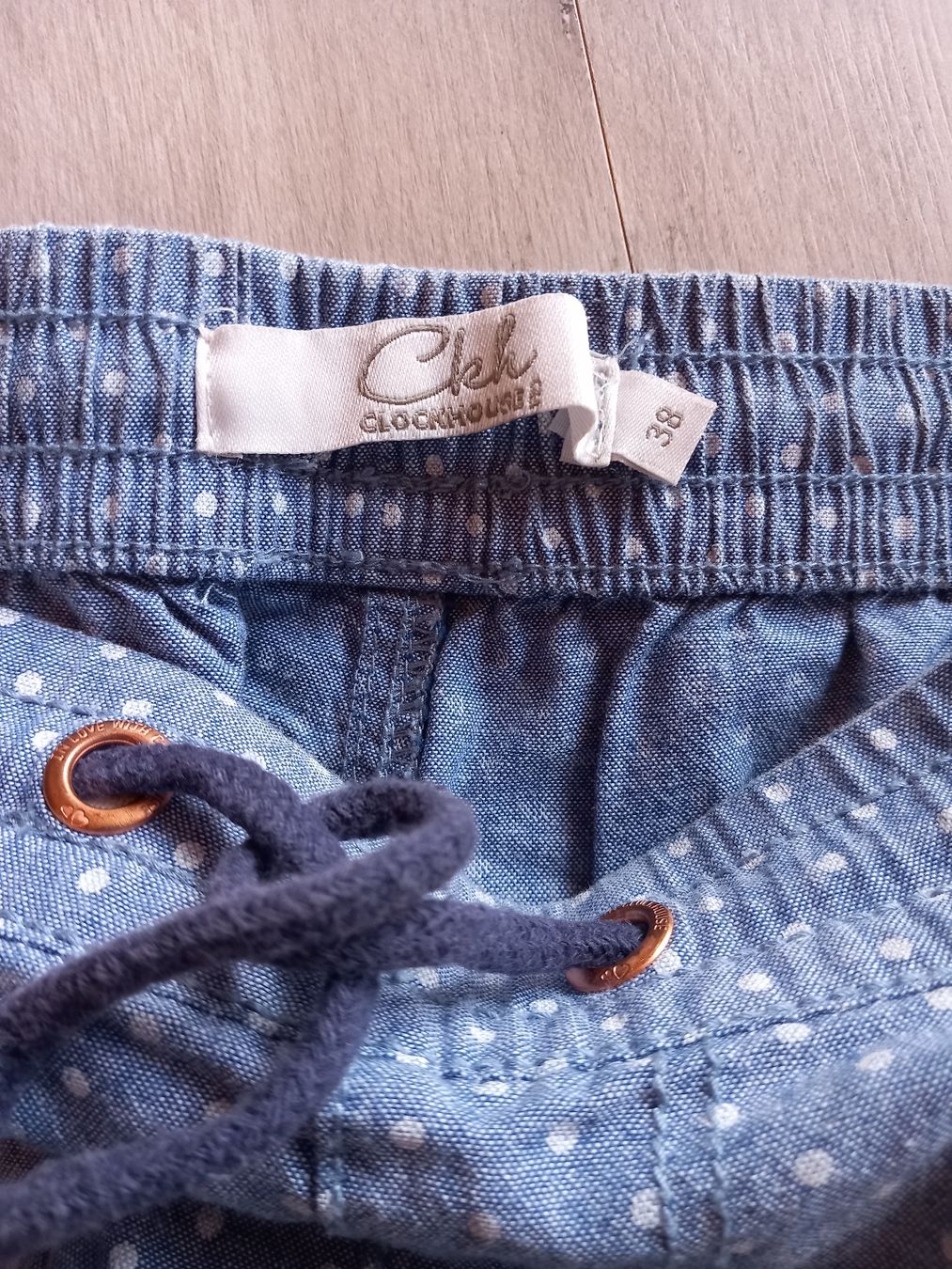 C&A Pantaloni: Short bleu à pois CLOCKHOUSE T38 – Usato da Faoug venduto da per_kp6r 3