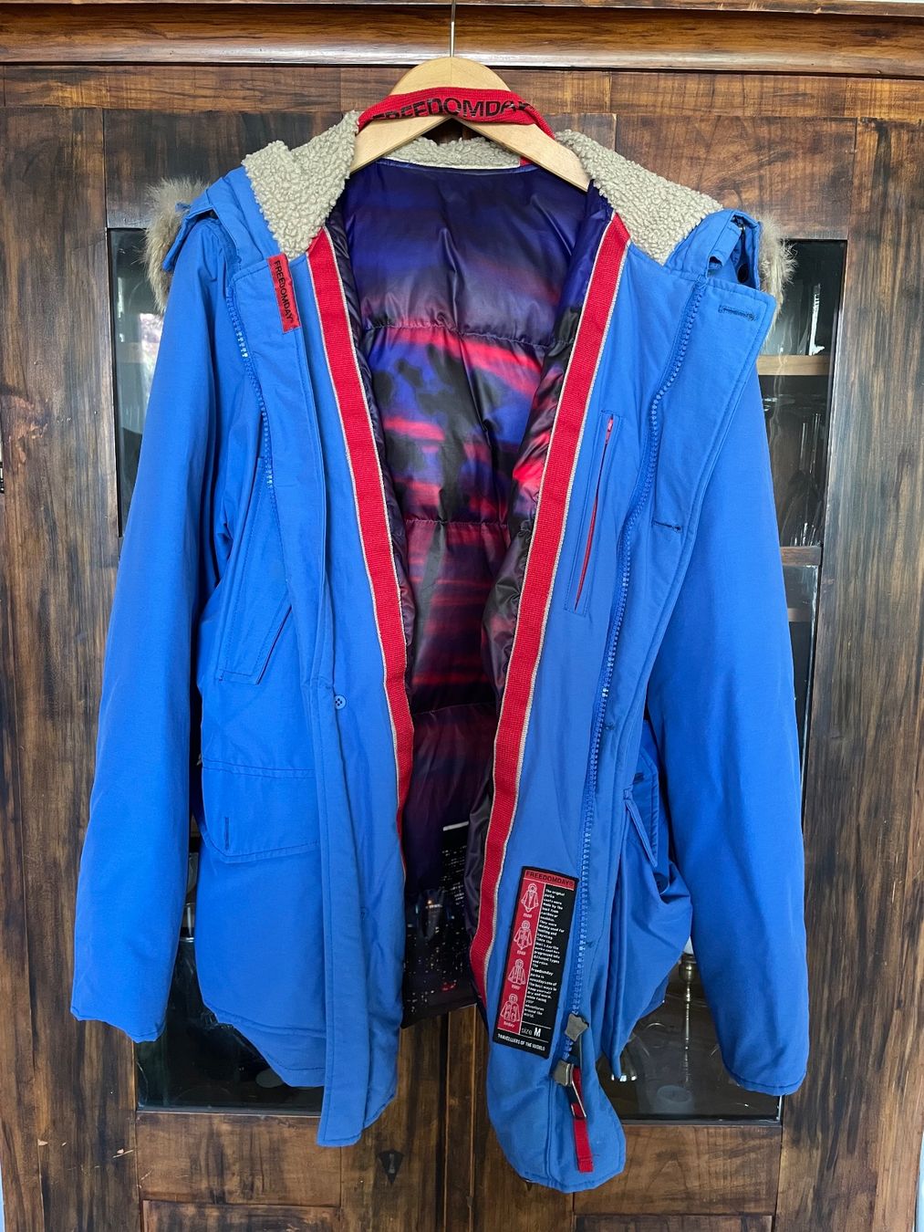 Giacche: Stylisch Daunenjacke Freedomday Parka – Usato da Zürich venduto da Sbd1