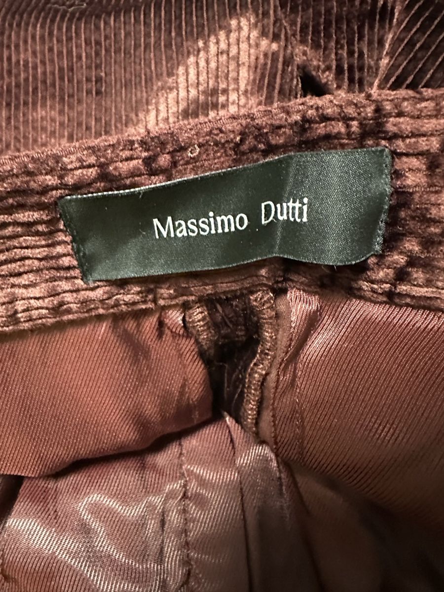 Massimo Dutti Pantaloni: Massimo Dutti Samthose, Grösse 40, Weinrot, Herbst-Look – Nuovo (secondo la descrizione) da Erlinsbach SO venduto da aka_5b2y 4