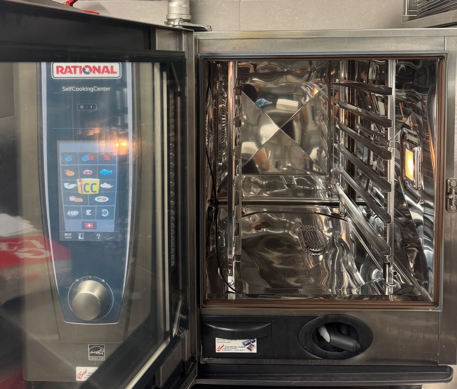 Rational Backöfen: Rational Kombisteamer – Gebraucht aus Uznach von maben01 1