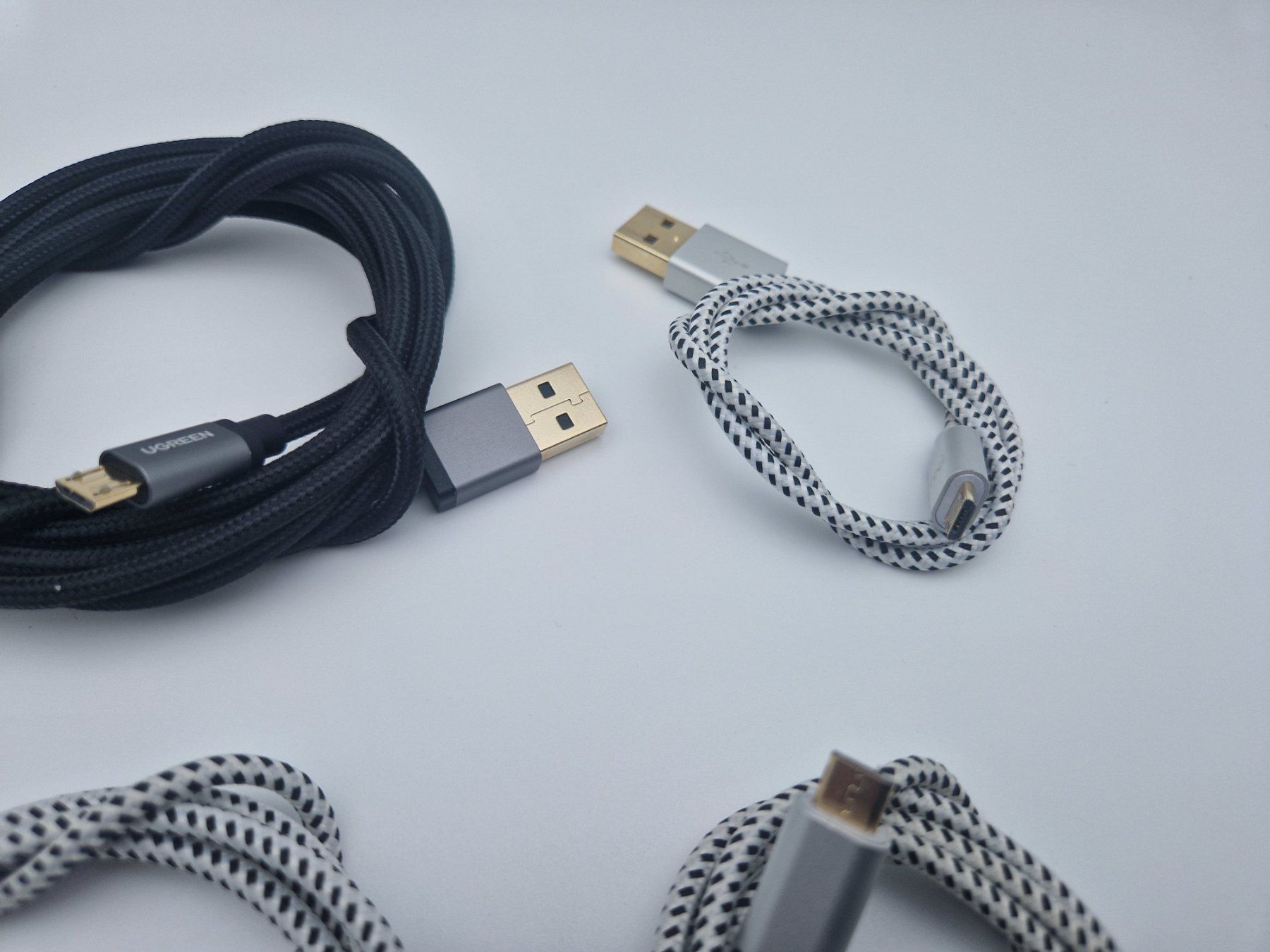 Cavi: 6x Cable Micro USB De Qualité Comme Neuf – Usato da Rochefort venduto da Arkaik_FH_CH 4