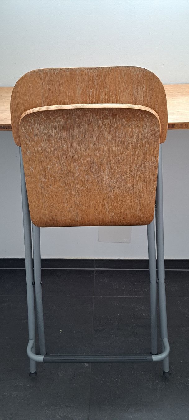 Ikea Seggioloni: Klappstühle hoch – Usato da Bubikon venduto da Tempelrider 2