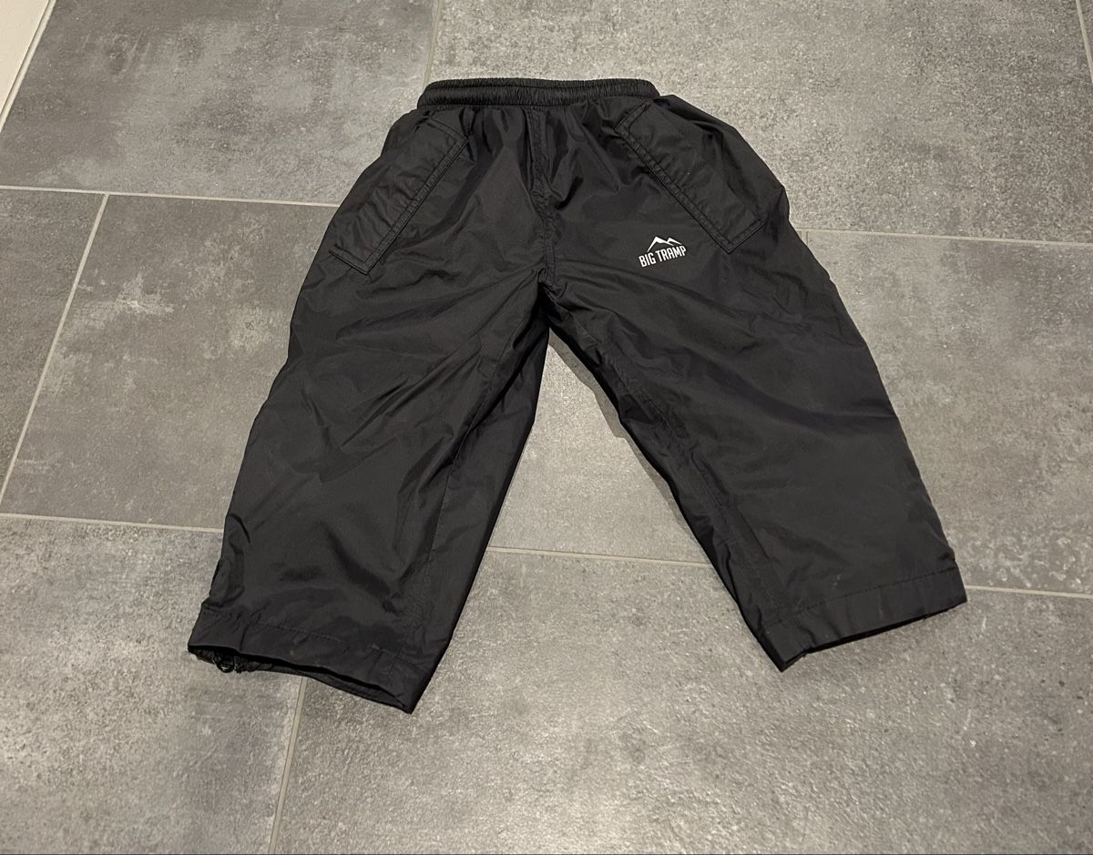 Big Tramp Pantaloni: Regenhose Gr. 92 – Usato da Endingen venduto da MilenaB
