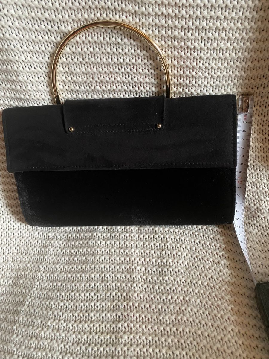 Borse da donna: Sac de soirée en velours noir – Usato da Geneve venduto da Monthoux13 2