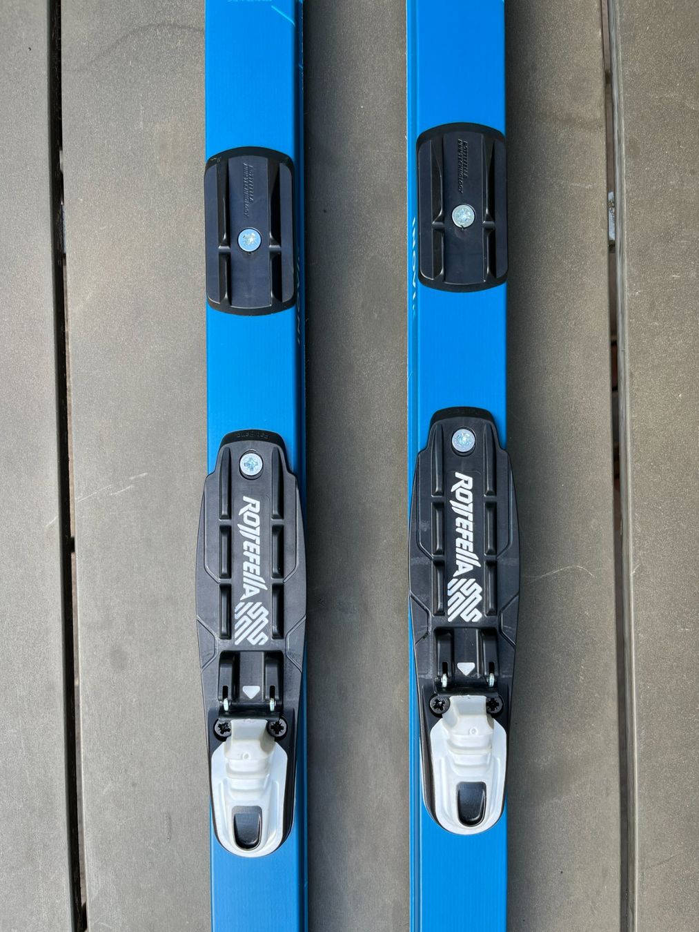 Skis: Ski de fond classique – Neu (gemäss Beschreibung) aus Hauterive von Elido01 2