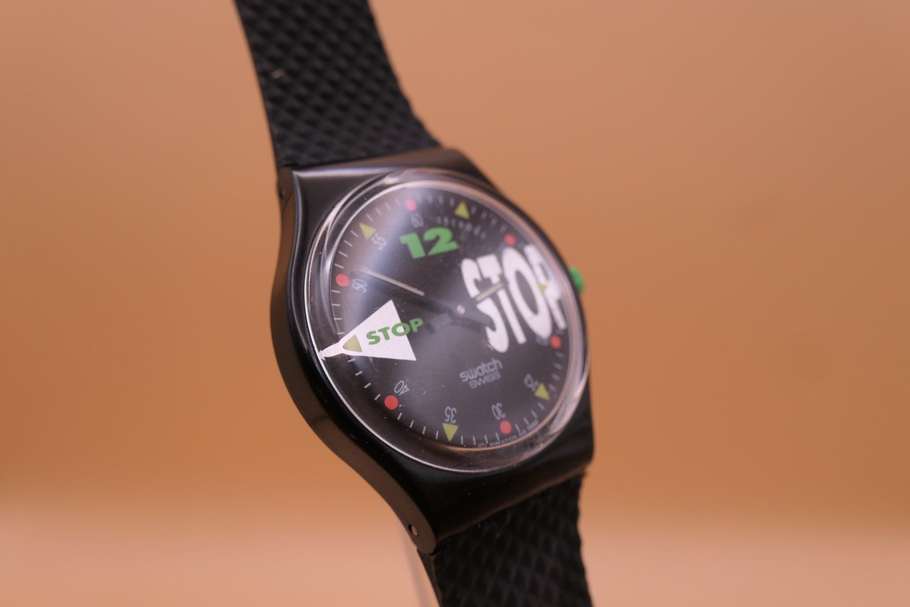 Swatch Orologi: Swatch Stop "NIGHTSHIFT" SSB101, neue Batterie – Usato da Thun venduto da CHRONOTIKA 2